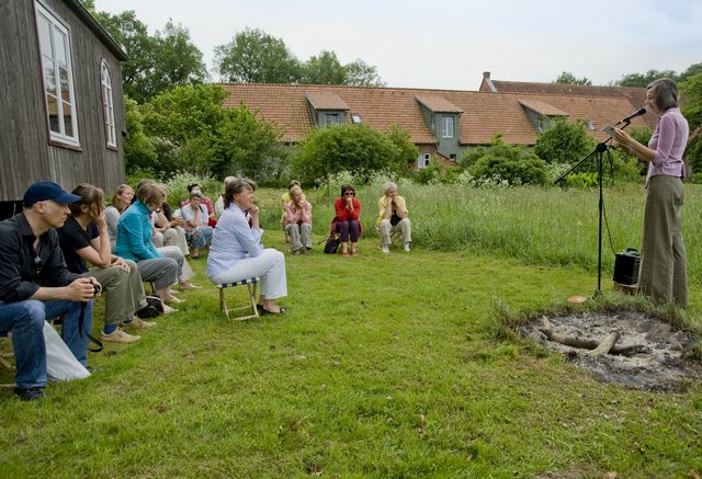 hoege_mobile_lesung_0219-011.jpg